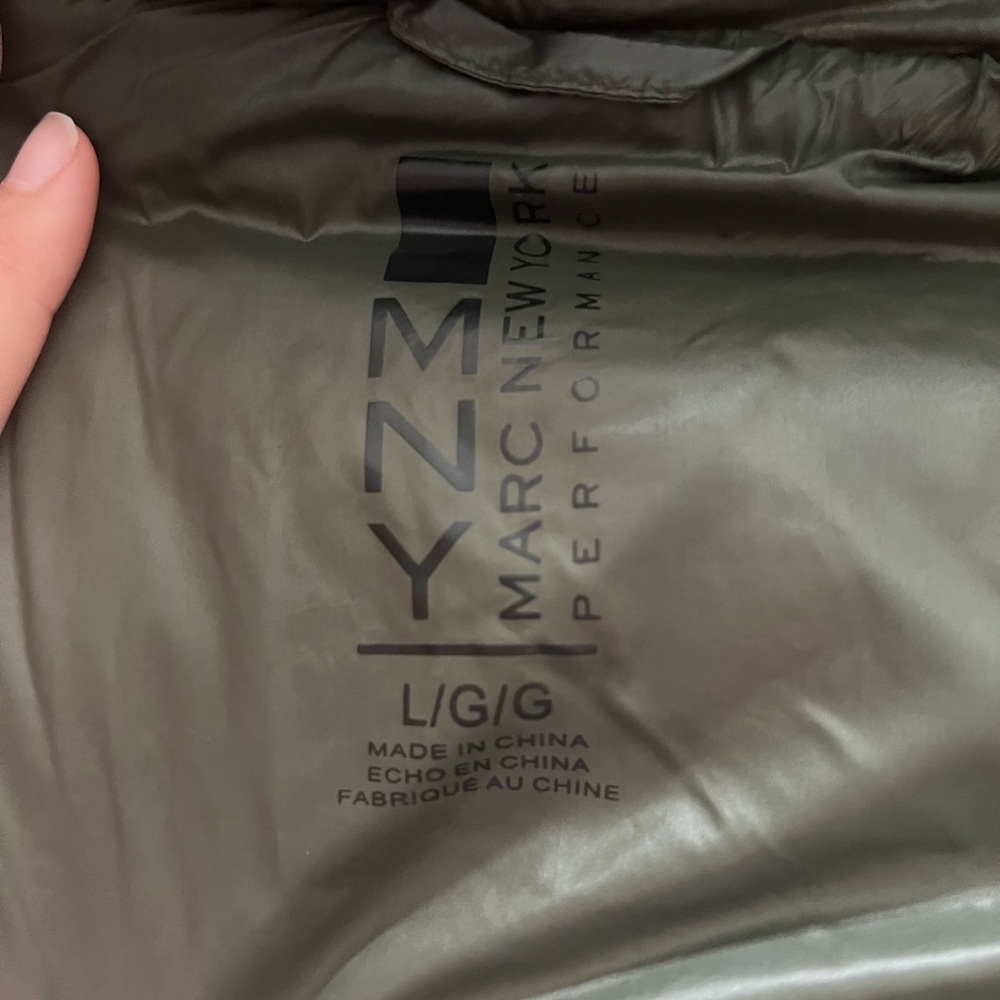 Andrew Marc Performance Roberta Packable Puffer V… - image 3